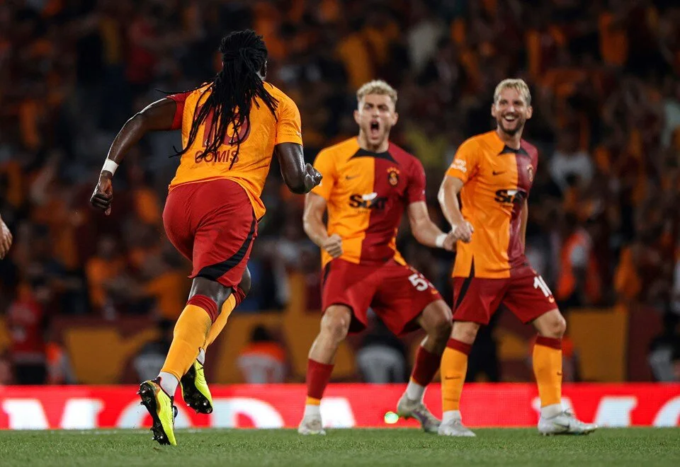 <h2>48) GALATASARAY - 31.500 PUAN</h2>