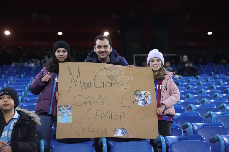 'FutbolArena Basel - Trabzonspor maçında