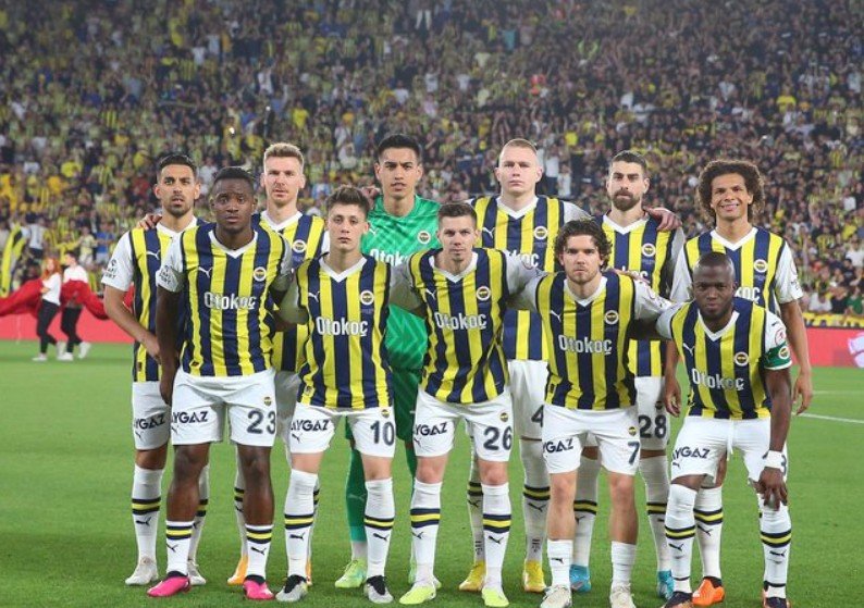 'Fenerbahçe'nin üçüncü transferi Galatasaray'dan