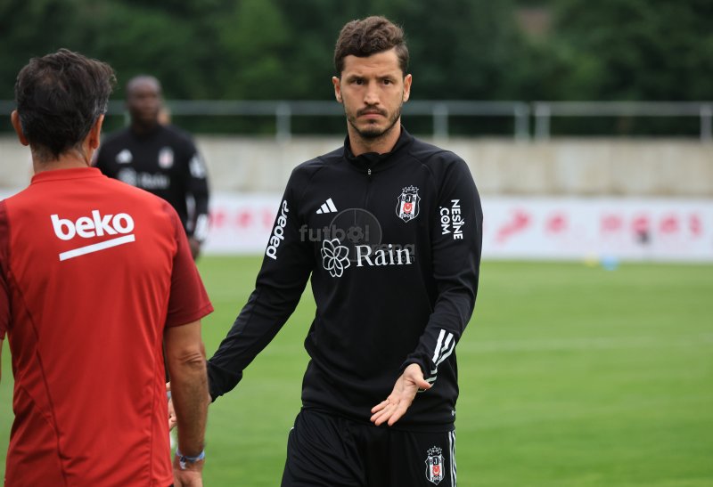 'FutbolArena Beşiktaş Mezokovesd maçında