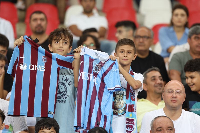 'FutbolArena Hatayspor - Trabzonspor maçında