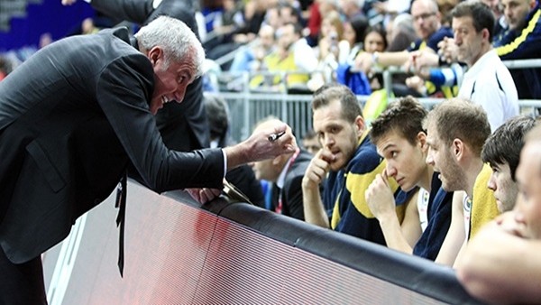  Obradovic: 