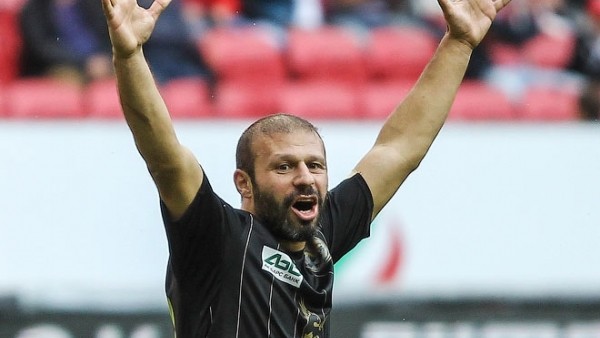 Gökdeniz Karadeniz 35 oldu