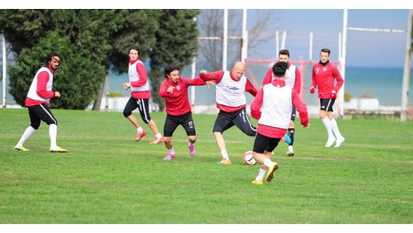 Samsunspor, Karadeniz derbisine hazır