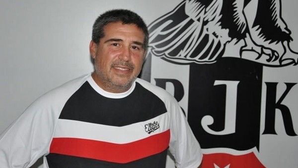 Adnan Kıstak ile Beşiktaş'ın yolları ayrıldı