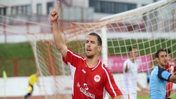 Balıkesirspor'a 1.94'lük dev stoper!