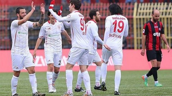 Samsunspor, Centone Karagümrük'ü farklı geçti