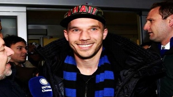 Lukas Podolski resmen Inter'de