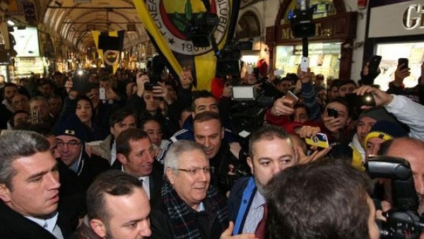 İlhan Ekşioğlu: 'Erkan Zengin için Eskişehirspor'un tavrını bekliyoruz'