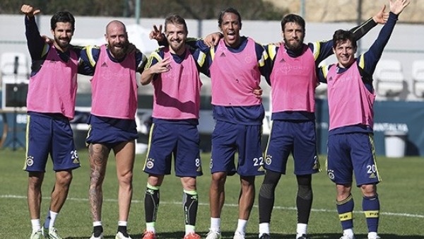 Fenerbahçe'de ikinci yarı hazırlıkları devam ediyor