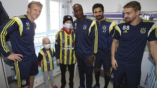 Fenerbahçe'den anlamlı ziyaret