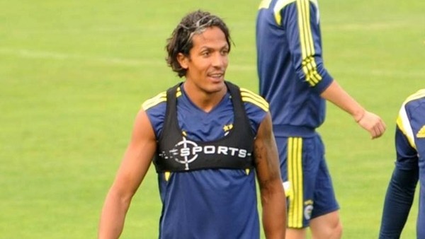 Fenerbahçe'de Alves sevinci