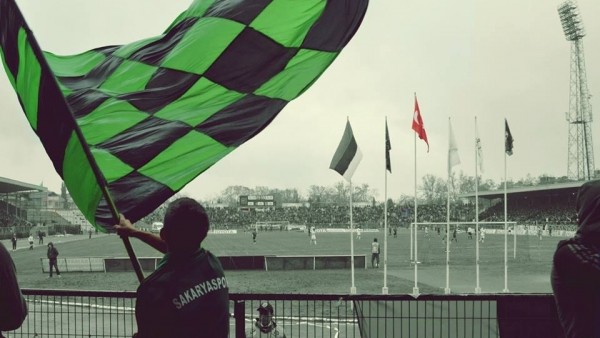 O kulübün 11 taraftarına işlem!