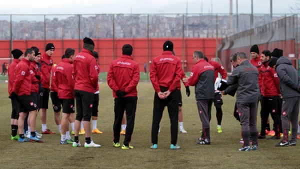 Gençlerbirliği, Çaykur Rizespor'a konsantre oldu