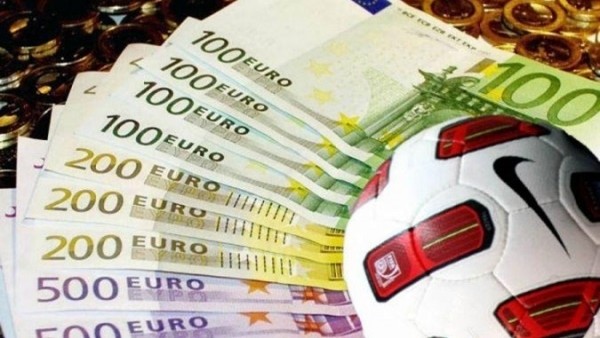 Transferde en çok para harcayan ülke! 3.4 milyar euro....