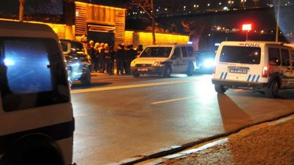 Fikret Orman'a gece kulübünde tehdit!