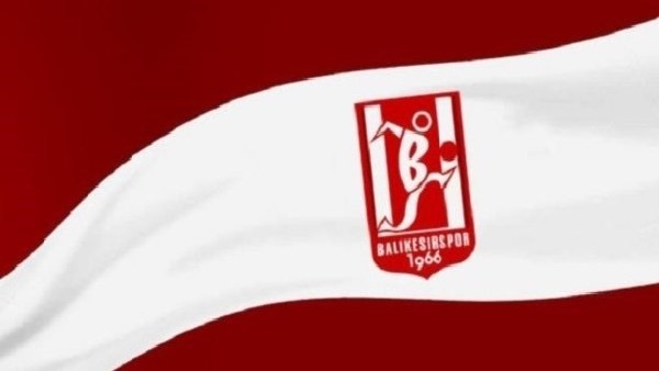 Balıkesirspor'da 3 futbolcuyla yollar ayrılıyor