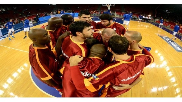 Galatasaray Liv Hospital Madrid deplasmanında