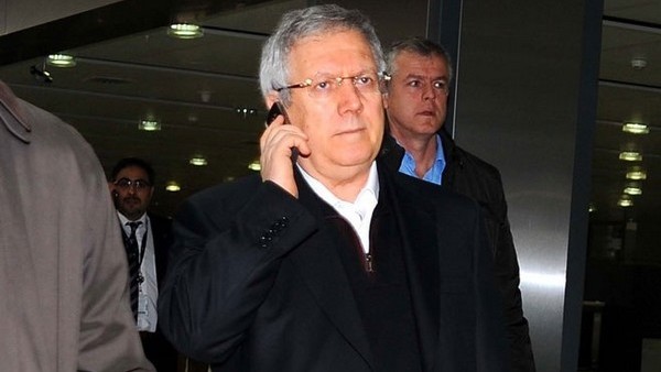 Aziz Yıldırım'a şok telefon