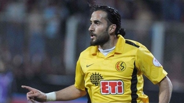 Erkan Zengin'in menajerinden flaş açıklama: '2 kulüple görüşüyoruz'