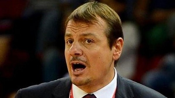 Sırbistan Parlamentosu ErginAtaman'a yasak koydu