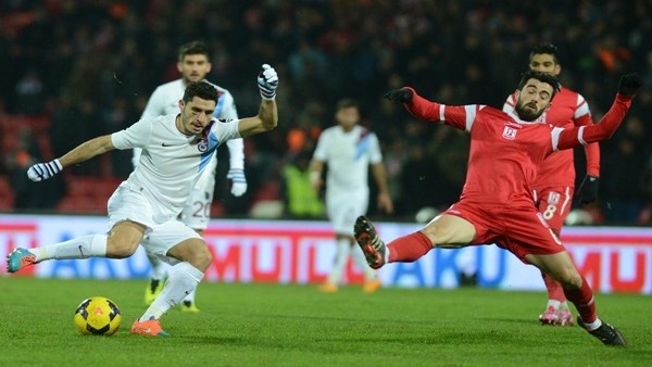 Trabzonspor deslasmanda Balıkesir'le berabere kaldı