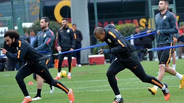 Galatasaray, kondisyon yükledi