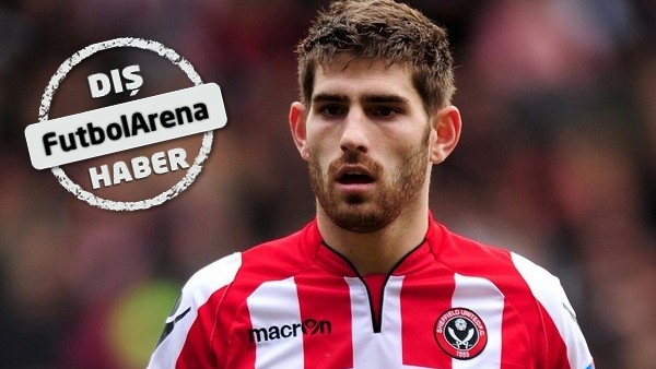 Tecavüzcü futbolcu Ched Evans'ın transferi İngiltere'yi karıştırdı