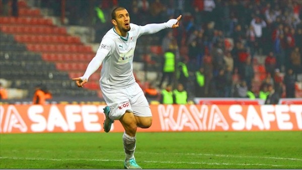 Fernandao'nun gözü krallıkta!