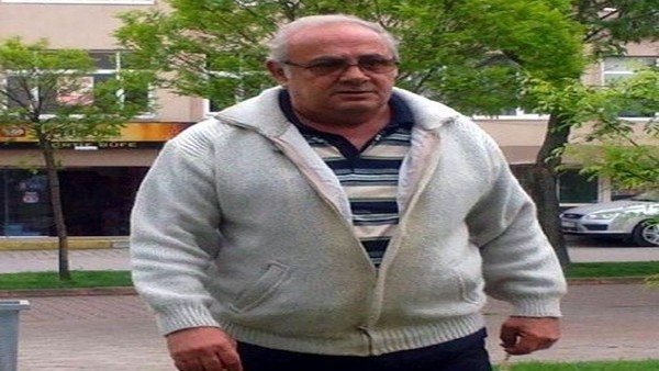 Eski futbolcu evinde ölü bulundu!