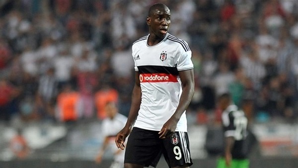 Demba Ba'dan bir ilk