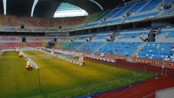 Kadir Has'ın zemini yenileniyor