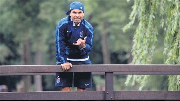 Alanzinho, PTT 1.Lig'e mi transfer oluyor?