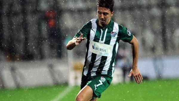 Ozan Tufan'ın gönlü Fenerbahçe'de