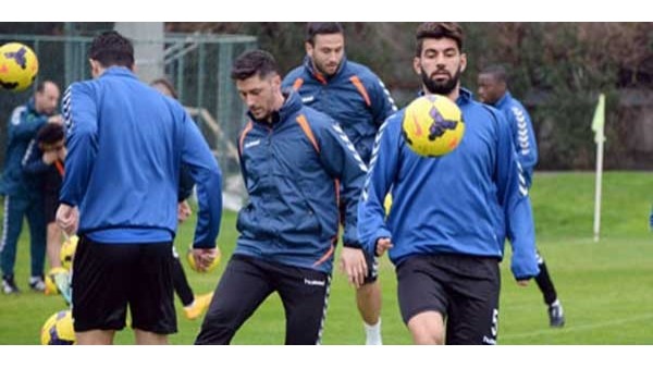Torku Konyaspor yoğun çalışıyor 