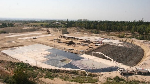 Adana'da33 bin kişilik stat
