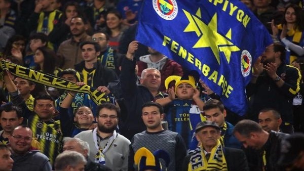 Fenerbahçe taraftarları arasında gerginlik