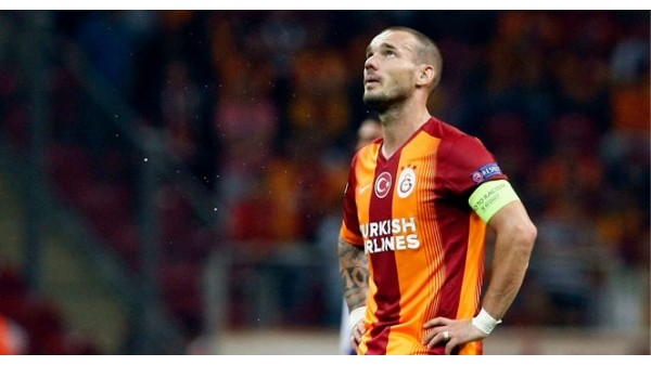 Sneijder'in değeri düştü 