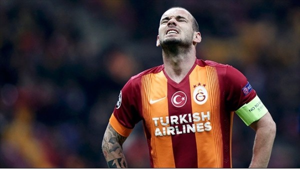 Sneijder'in 5 şutu da kaleyi tutmadı