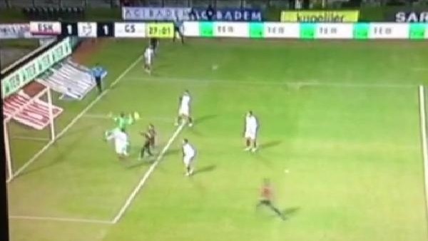 Muslera'dan büyük hata! Eskişehir golü attı