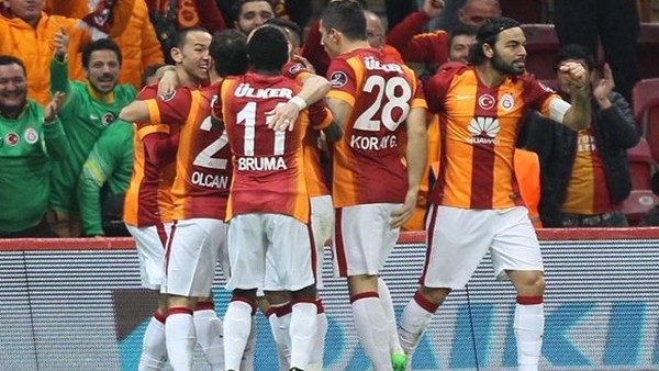 Galatasaray ilk 20 dakikayı seviyor!