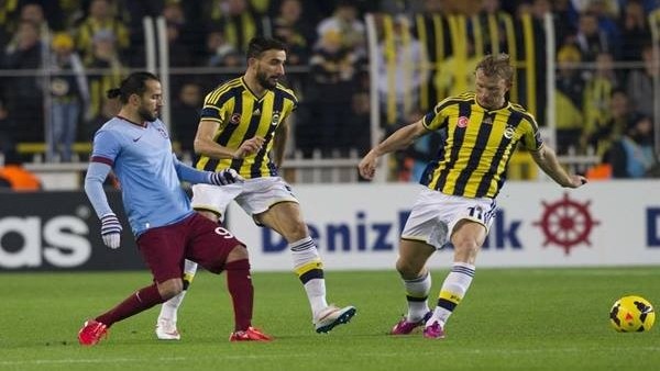 Fenerbahçeli taraftarlar Erkan Zengin'i ıslıkladı