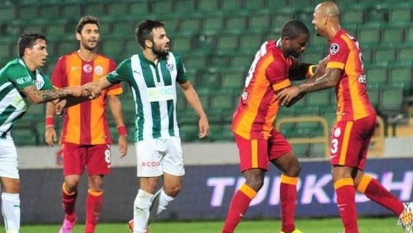 Bursaspor'lulardan Felipe Melo tepkisi!