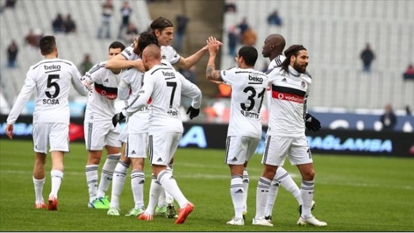 Beşiktaş kritik dönemeçte 