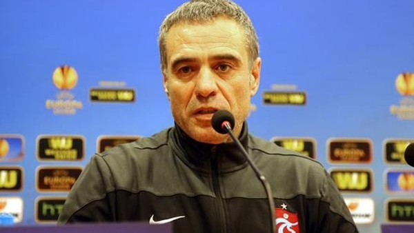 Ersun Yanal: 'İstifa ettiğim yönündeki haberleri gülerek izliyorum'