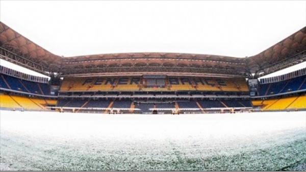 Fenerbahçe'nin Kadıköy'de bileği bükülmüyor