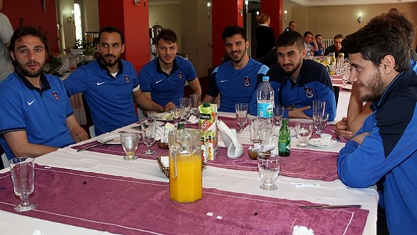 Trabzonspor'un yeni transfer Aytaç takıma katıldı