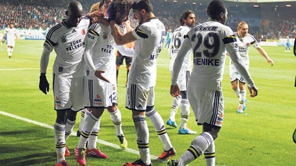 Fenerbahçe ligde son 5 dış saha maçını kazandı
