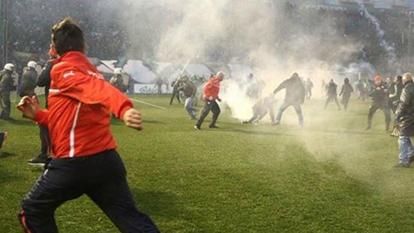 Olaylı derbide Panathinaikos kazandı