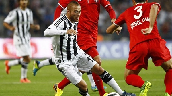 Tottenham, Beşiktaş'ın yıldızına kanca taktı!